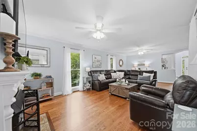 6253 Riviera Run Estates Drive, Hickory, NC 28601 - Photo 14