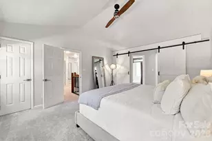 9209 Deer Spring Ln, Charlotte, NC 28210 - Photo 20