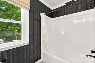 9209 Deer Spring Ln, Charlotte, NC 28210 - Photo 26