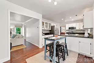 9209 Deer Spring Ln, Charlotte, NC 28210 - Photo 14