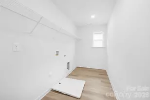 5041 San Francisco Cir, Charlotte, NC 28216 - Photo 26