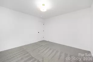5041 San Francisco Cir, Charlotte, NC 28216 - Photo 20