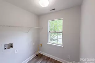 1604 Rocky Glen Ln, Charlotte, NC 28214 - Photo 12