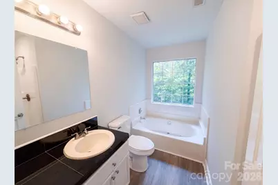 1604 Rocky Glen Lane, Charlotte, NC 28214 - Photo 10