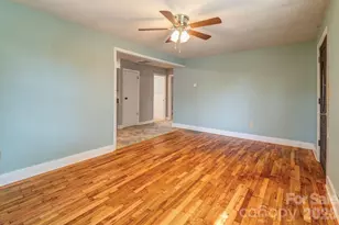 4 La Rue St, Asheville, NC 28806 - Photo 6