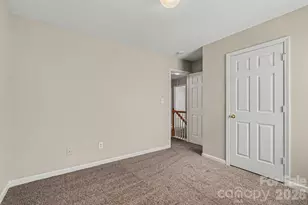 10035 Barrands Ln, Charlotte, NC 28278 - Photo 16