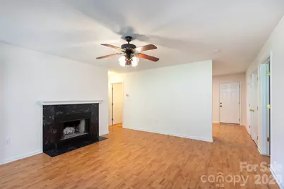 820 SE Clearview Court SE, Concord, NC 28025 - Photo 4