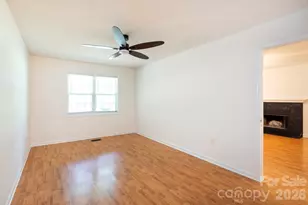 820 SE Clearview Ct SE, Concord, NC 28025 - Photo 10