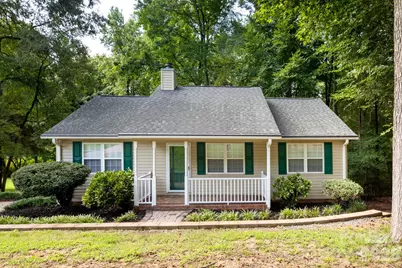 820 SE Clearview Court SE, Concord, NC 28025 - Photo 1
