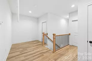 9006 Pinenoll Ln, Charlotte, NC 28215 - Photo 34
