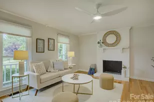13736 Strathaven Dr, Matthews, NC 28105 - Photo 4