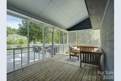 13736 Strathaven Drive, Matthews, NC 28105 - Photo 30