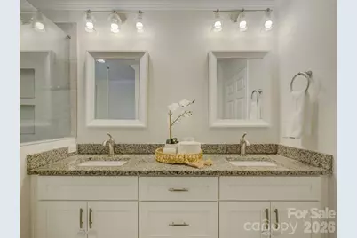 13736 Strathaven Drive, Matthews, NC 28105 - Photo 20