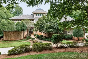 10310 Wildlife Rd, Charlotte, NC 28278 - Photo 2
