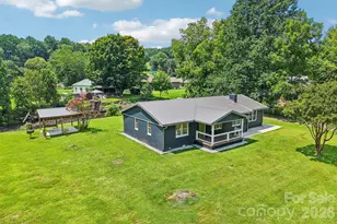 241 E Deep Creek Rd, Bryson City, NC 28713 - Photo 8