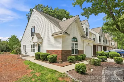 9609 Jack Russell Court, Charlotte, NC 28269 - Photo 2