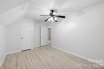9609 Jack Russell Court, Charlotte, NC 28269 - Photo 32