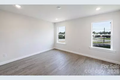 415-417 F Avenue SE, Hickory, NC 28602 - Photo 10