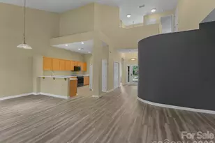 47 Ridgetop Cir, Brevard, NC 28712 - Photo 2