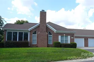 9920 Park Willow Dr, Charlotte, NC 28210 - Photo 1