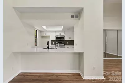 8027 Cedar Glen Drive, Charlotte, NC 28212 - Photo 4