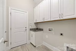 17232 Coves Edge Ln, Charlotte, NC 28278 - Photo 38