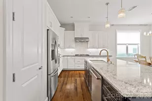 17232 Coves Edge Ln, Charlotte, NC 28278 - Photo 18