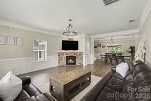 407 Galesburg Dr, Monroe, NC 28110 - Photo 4