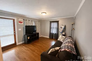 56 1st Ave SE, Taylorsville, NC 28681 - Photo 6