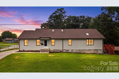512 Garrou Avenue SE, Valdese, NC 28690 - Photo 1