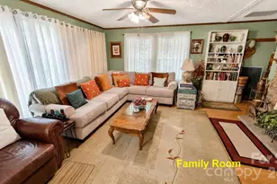 253 Royalwood Dr, Zirconia, NC 28790 - Photo 4