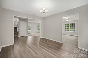 10220 Seedling Ln, Charlotte, NC 28214 - Photo 8