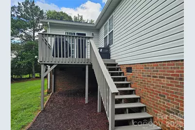 306 Gardner Point Drive, Stoney Point, NC 28678 - Photo 4