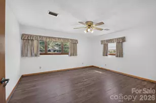 2661 Tiffany St, Conover, NC 28613 - Photo 32