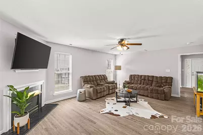 3042 Wyntree Court, Matthews, NC 28104 - Photo 8