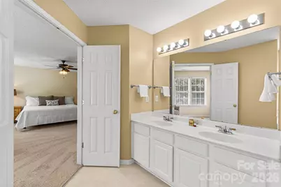 3042 Wyntree Court, Matthews, NC 28104 - Photo 32