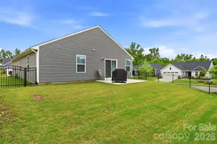 620 Grandiflora Ave, Lancaster, SC 29720 - Photo 32
