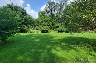 678 Brown Ave, Waynesville, NC 28786 - Photo 8