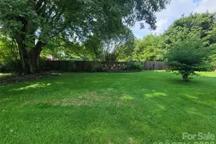 678 Brown Ave, Waynesville, NC 28786 - Photo 6