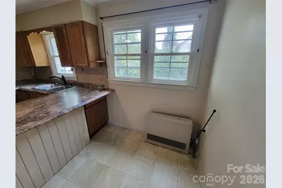 678 Brown Avenue, Waynesville, NC 28786 - Photo 18