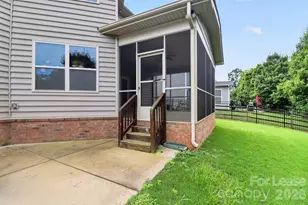 549 Daventry Ct, Clover, SC 29710 - Photo 32