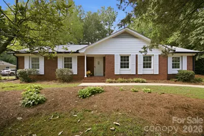 1045 S Magnolia Street, Mooresville, NC 28115 - Photo 1