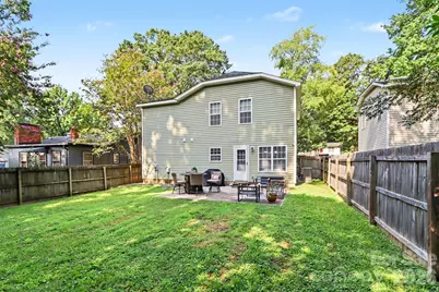 4732 Grasset Avenue, Charlotte, NC 28269 - Photo 22