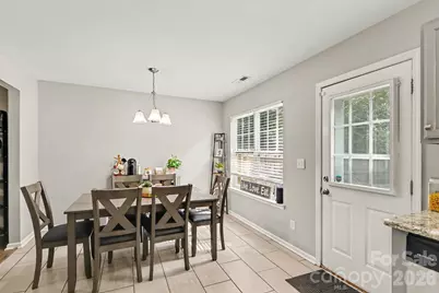 4732 Grasset Avenue, Charlotte, NC 28269 - Photo 10