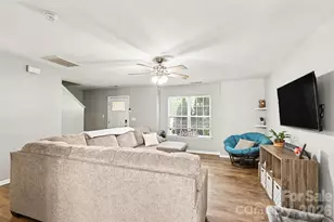4732 Grasset Ave, Charlotte, NC 28269 - Photo 4