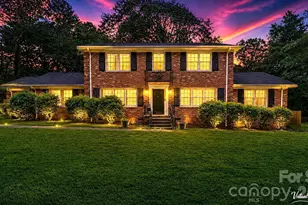 2106 Arden Dr, Monroe, NC 28112 - Photo 2