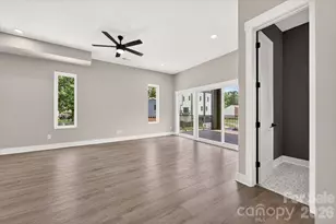 120 French St, Charlotte, NC 28216 - Photo 10