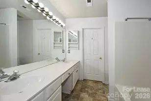 8715 Challenger Dr, Charlotte, NC 28213 - Photo 20