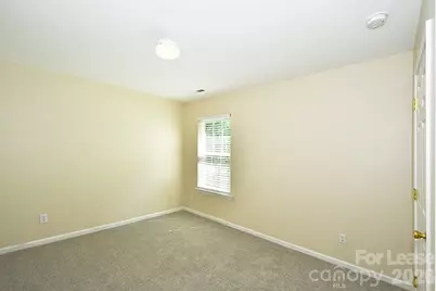 8715 Challenger Drive, Charlotte, NC 28213 - Photo 18