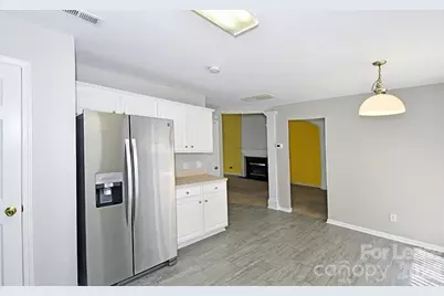 8715 Challenger Drive, Charlotte, NC 28213 - Photo 4